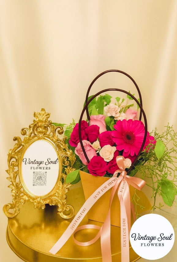 Freestyle Flower Bouquet in a Kraft Bag (multiple options available)