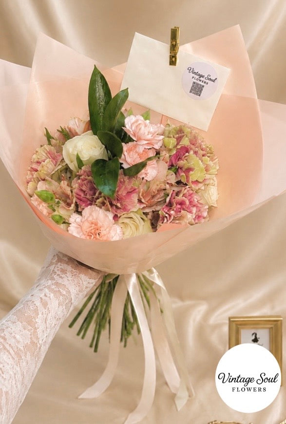 Half-Wrapped Bouquet of the Day (Florist Choice)