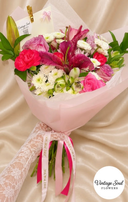 Half-Wrapped Bouquet of the Day (Florist Choice)