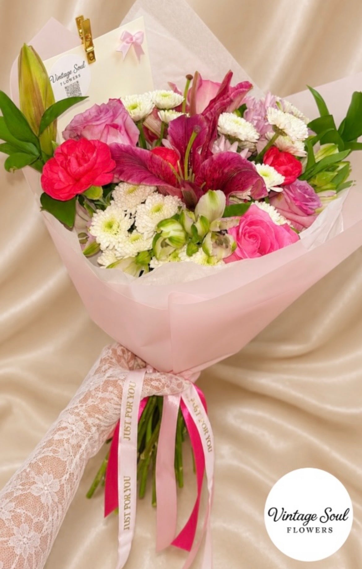 Half-Wrapped Bouquet of the Day (Florist Choice)