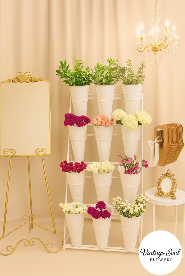 Vintage Flower Bar Experience (Up to 6-hour display for 30 Bouquets)
